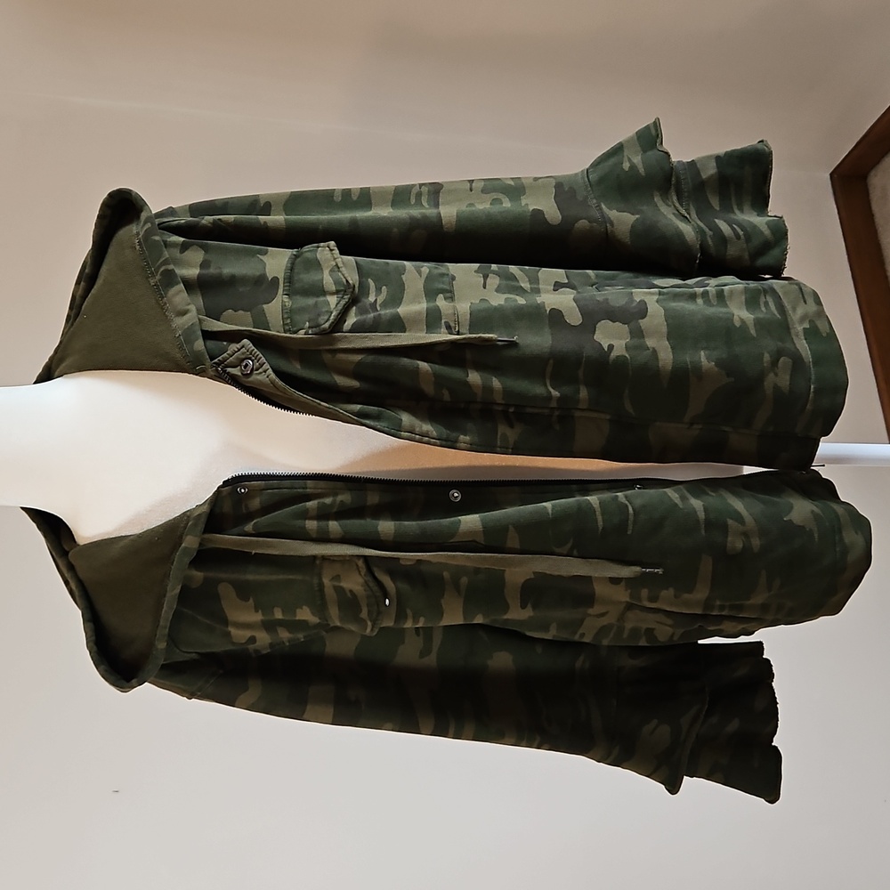 Sanctuary Camo Hoodie Jacket 100% Cotton Green Ruffle Sleeve Indie Y2K LG